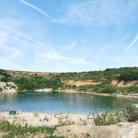 Apartmani La Grande Motte Vrdnik Exteriér fotografie