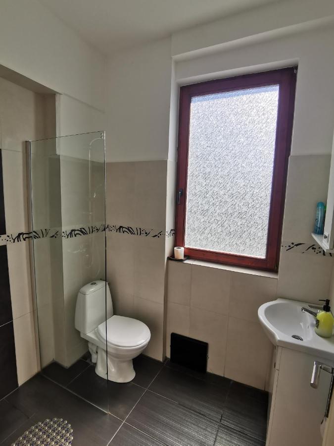 Apartmani La Grande Motte Vrdnik Exteriér fotografie